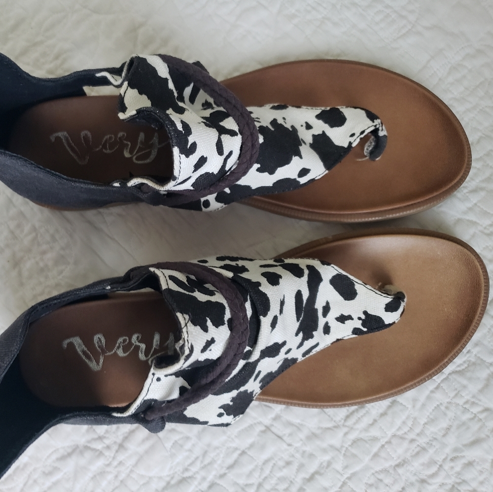 Sz 11 women Very G cow hide print